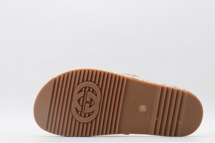 GUI SANDAL