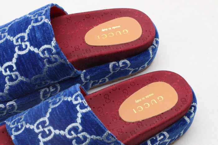 GUI SANDAL