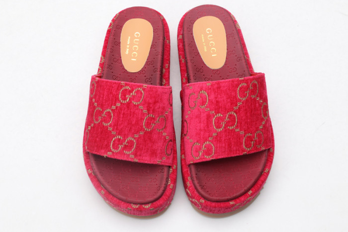 GUI SANDAL