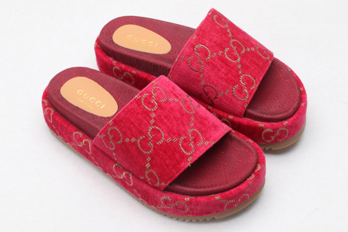 GUI SANDAL