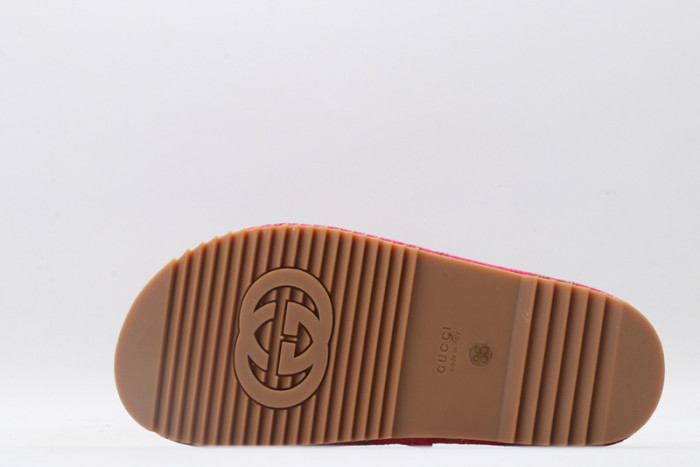 GUI SANDAL