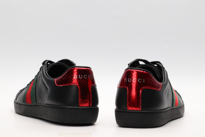 GUI SNEAKER