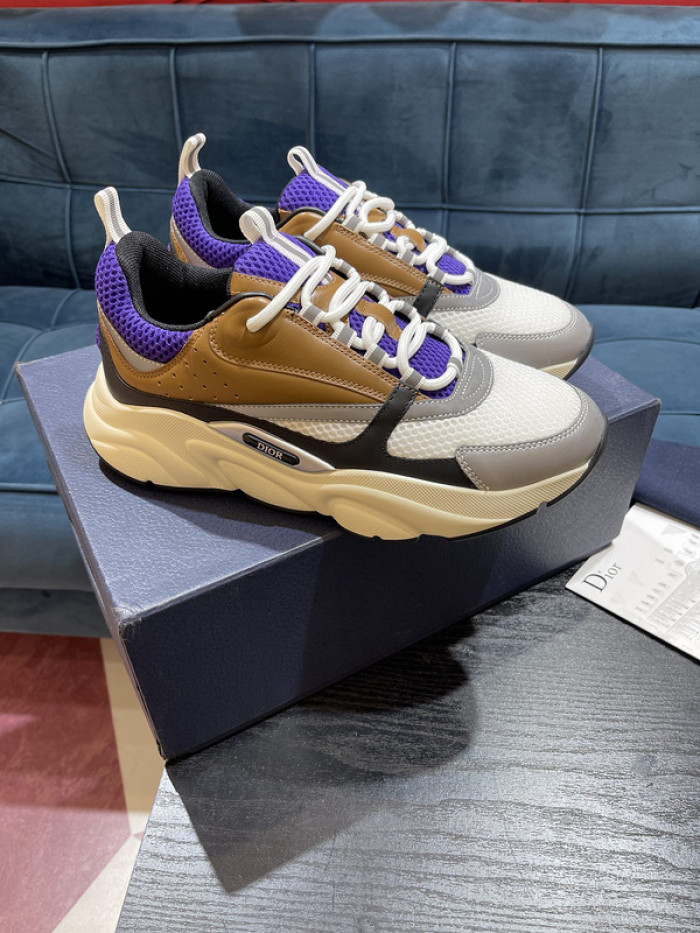 D10R SNEAKER
