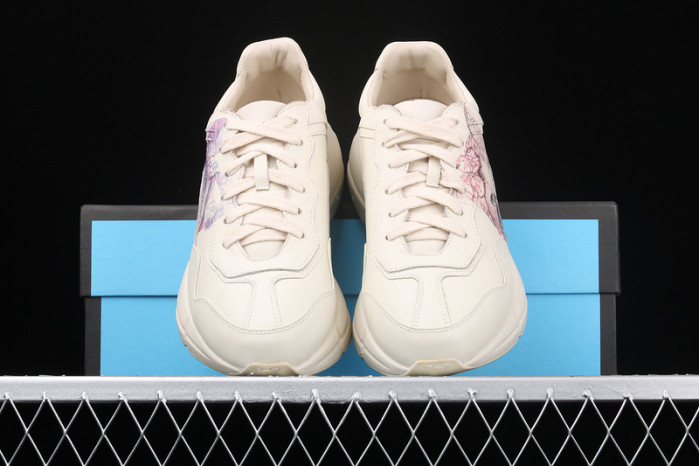 GUI SNEAKER