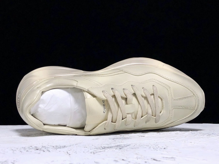 GUI SNEAKER