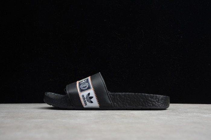 ADILETTE BOOST SLIPPER FX7478