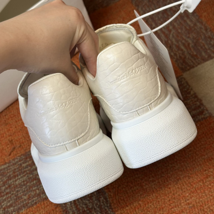 ALEX MCQU SNEAKER