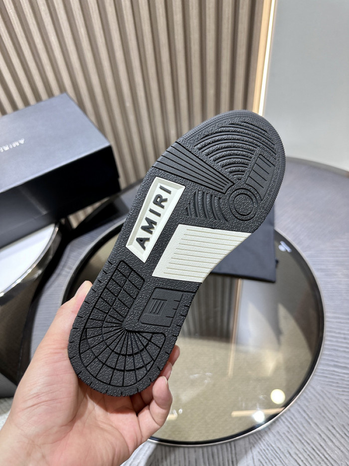AM1R1 SNEAKER