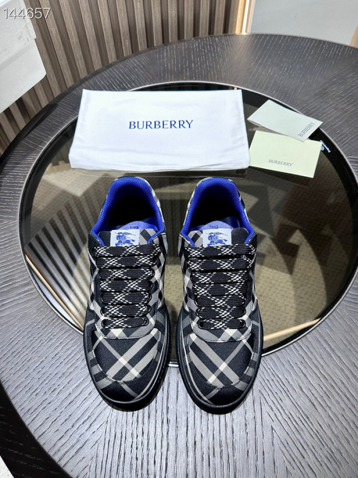 BUB sneaker
