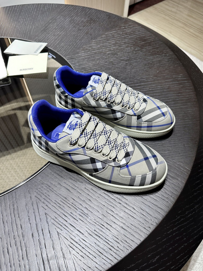 BUB sneaker
