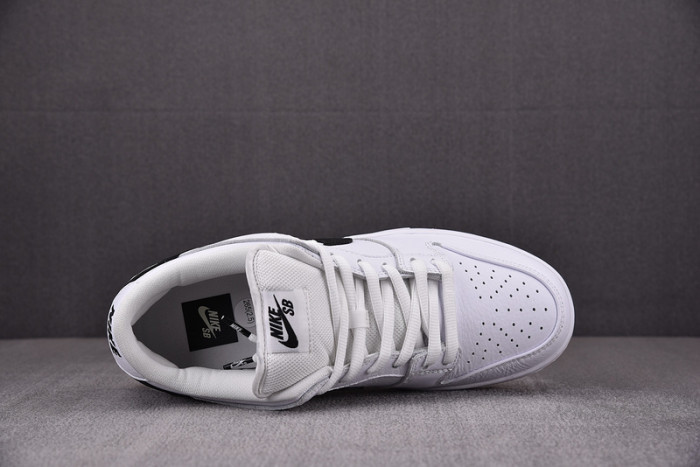 Nike Dunk SB Low Pro Iso “White Gum” CD2563-101