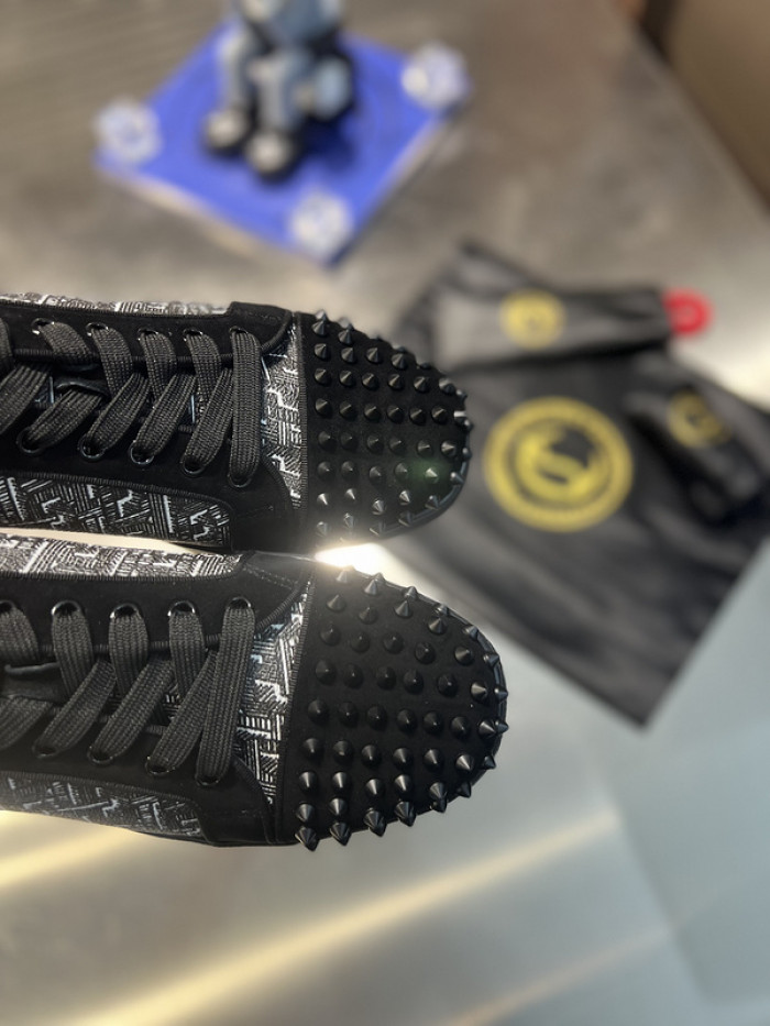CL SNEAKER