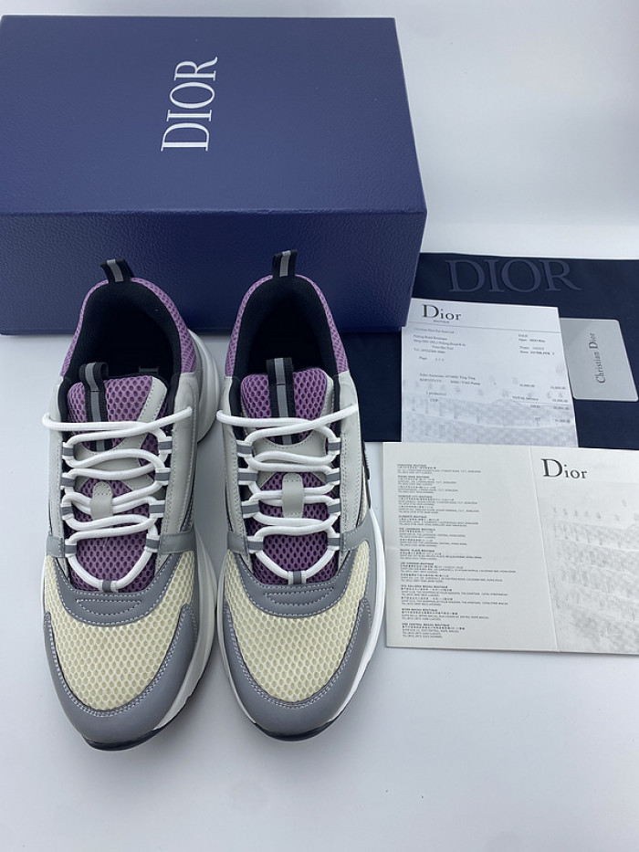 D10R SNEAKER