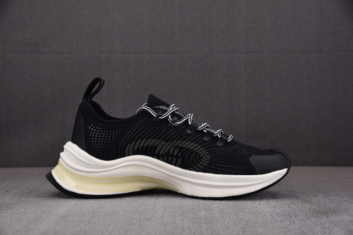 GUI SNEAKER
