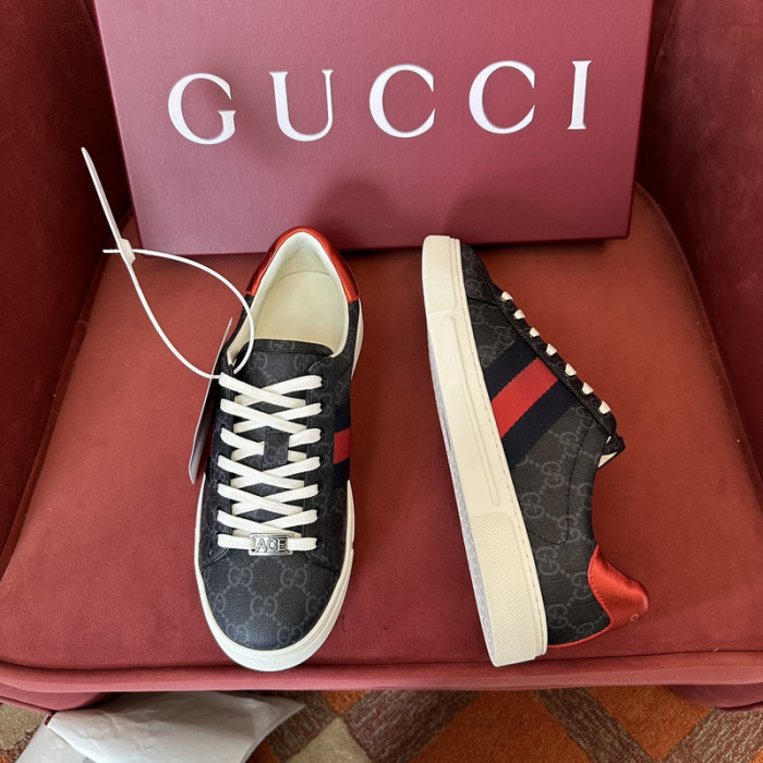 GUI SNEAKER
