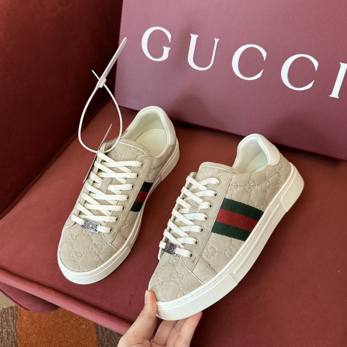 GUI SNEAKER