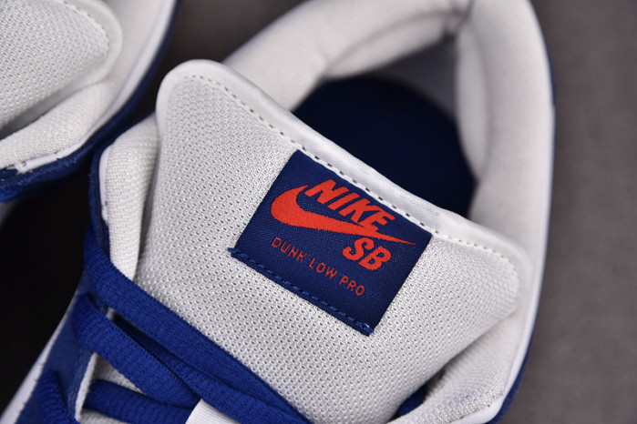 Nike SB Dunk Low  Los Angeles Dodgers DO9395-400