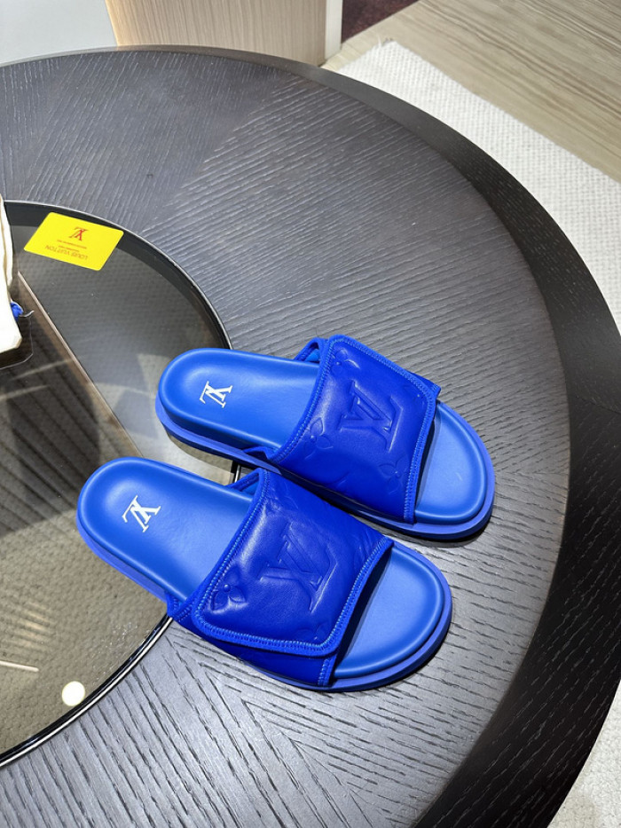 L0VT SANDAL