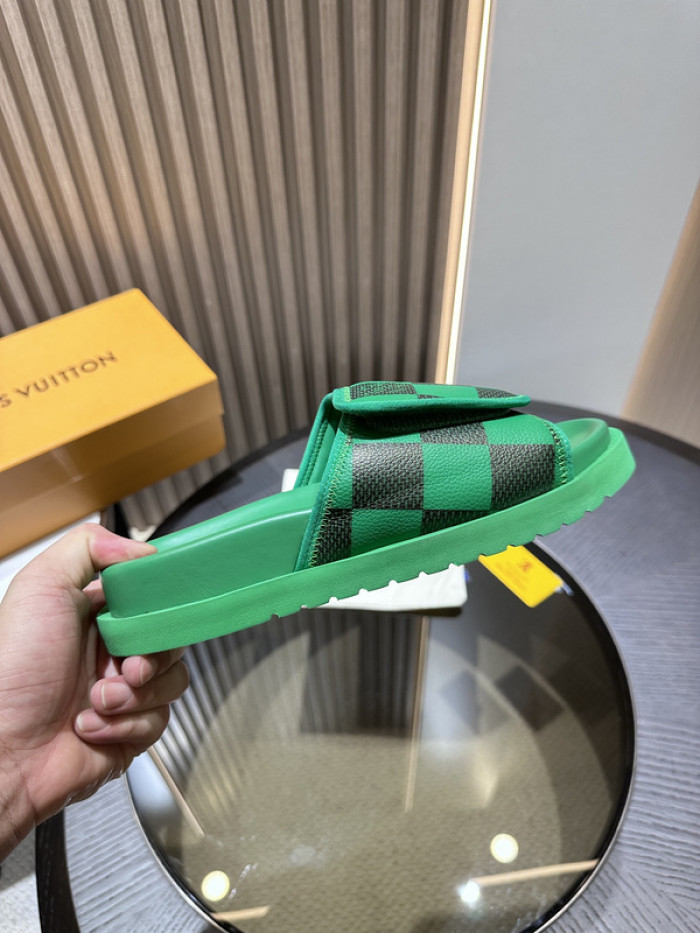 L0VT SANDAL