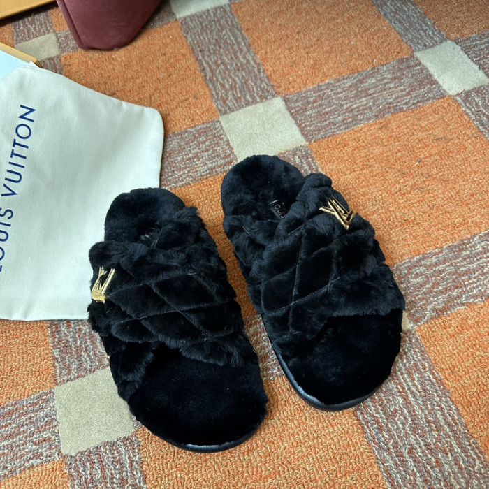 L0VT SANDAL