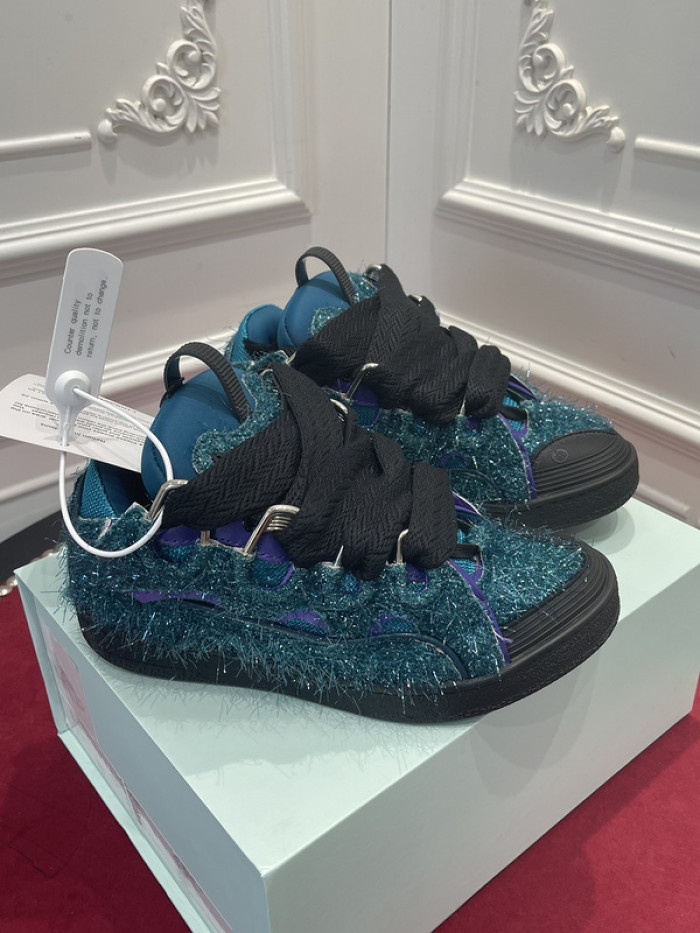 LANV1N CURB SNEAKER
