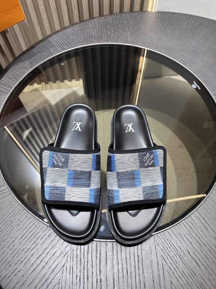 L0VT SANDAL