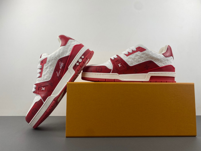 L0VT SNEAKER