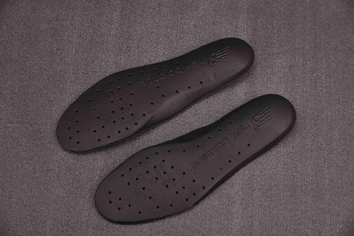 NEW BALAN& SNEKAER