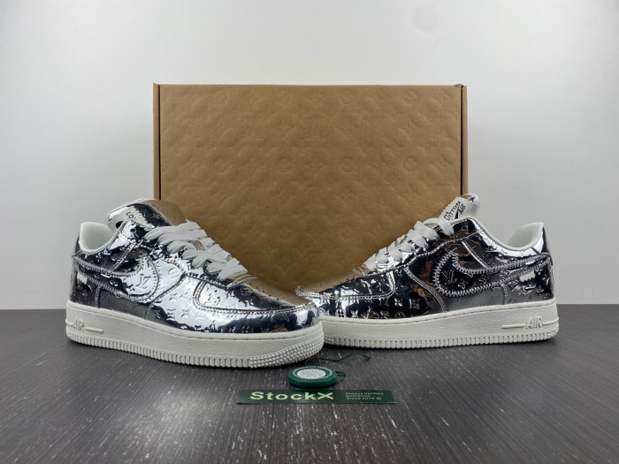 Nike Air Force 1