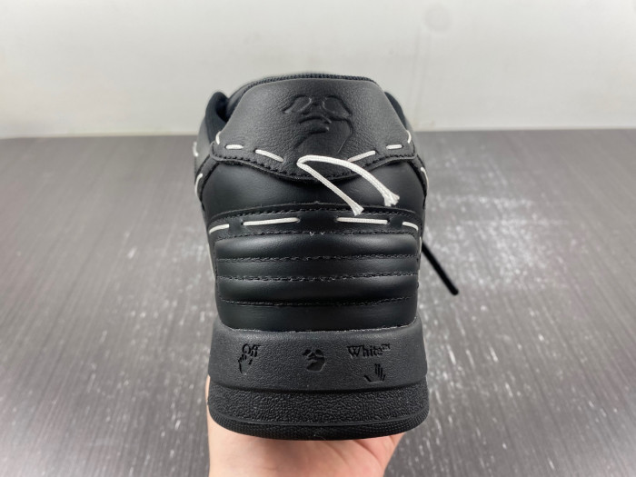 OFW SNEAKER