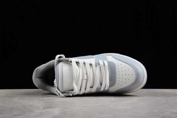 OFW SNEAKER