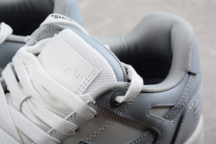 OFW SNEAKER