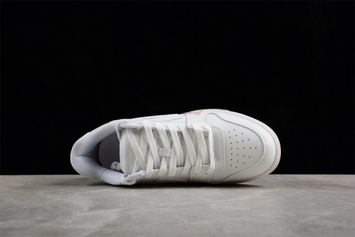 OFW SNEAKER