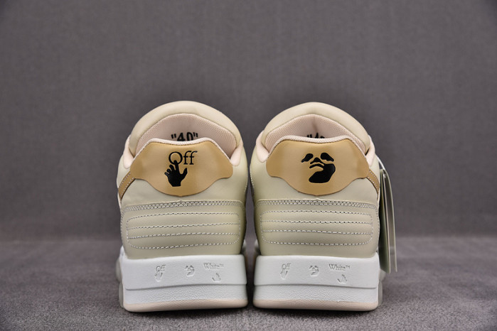 OFW SNEAKER