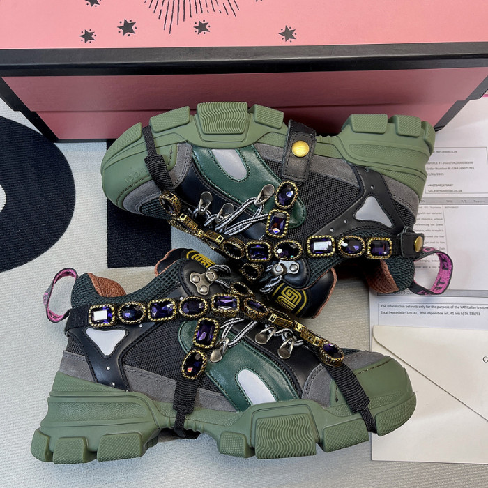 GUI SNEAKER